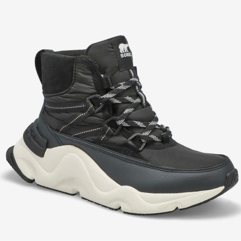 Sorel Kinetic RNEGD sport. Black. Women’s 9